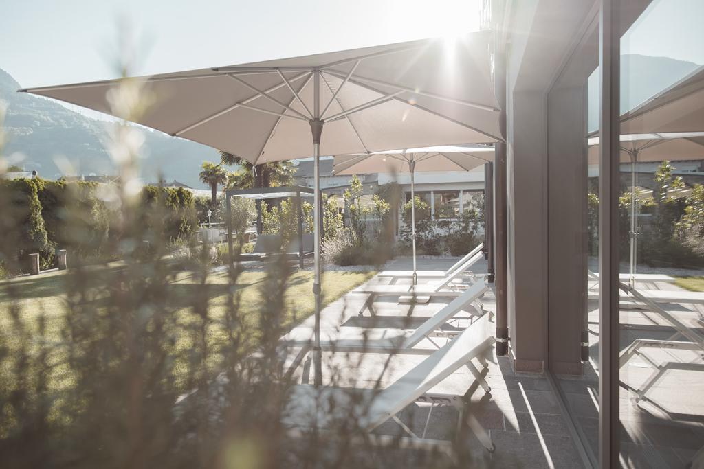 Tiefenbrunn Gardensuites & Breakfast Hotel
